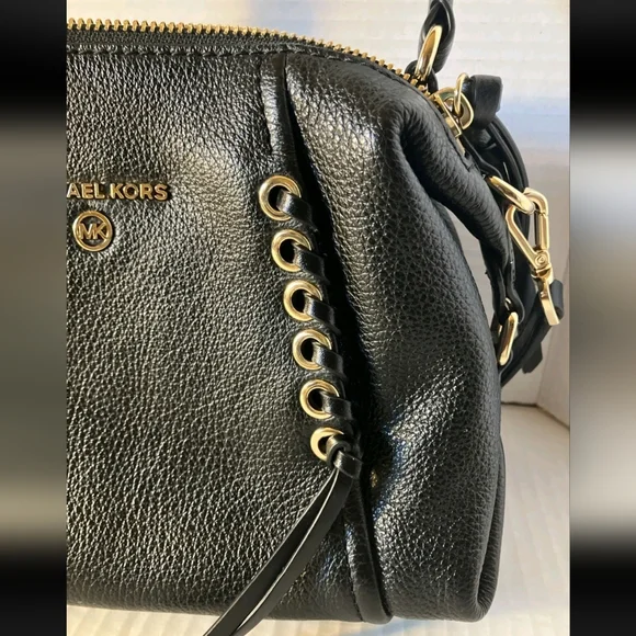 Michael Kors Sia Small Double Zip Crossbody Black Leather Handbag - Picture 5 of 11